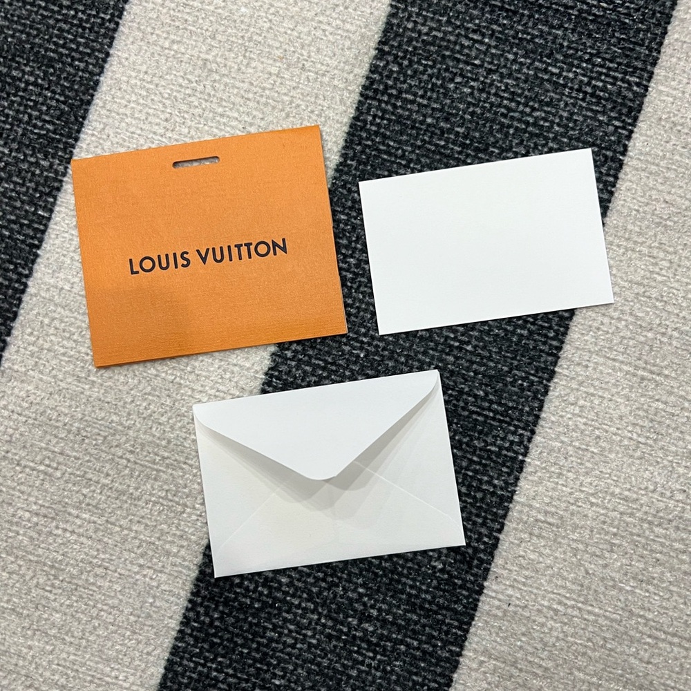 Louis Vuitton Gift Tag